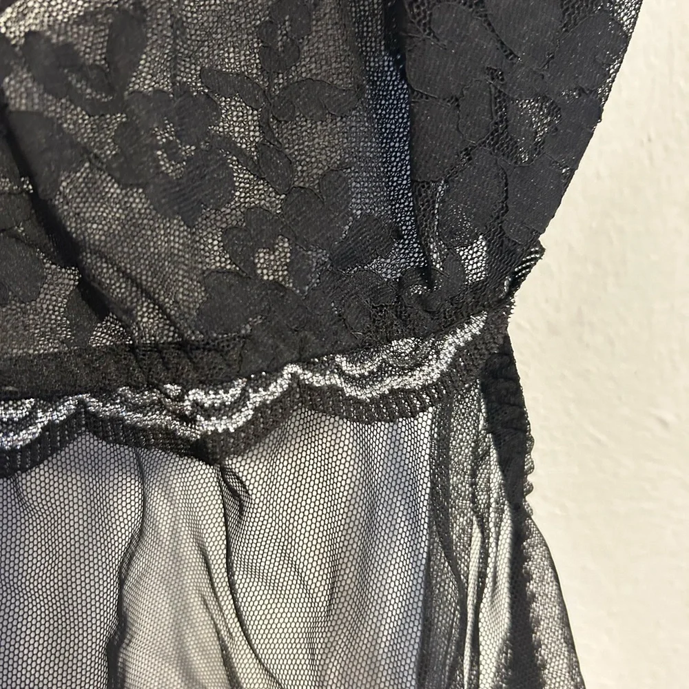 Victoria’s Secret Black Unlined Lace Baby Doll Lingerie - Picture 6 of 8